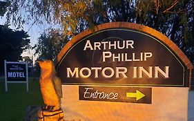 Arthur Phillip Motor Inn